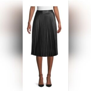 Bagatelle Black A-Line Pleated Skirt